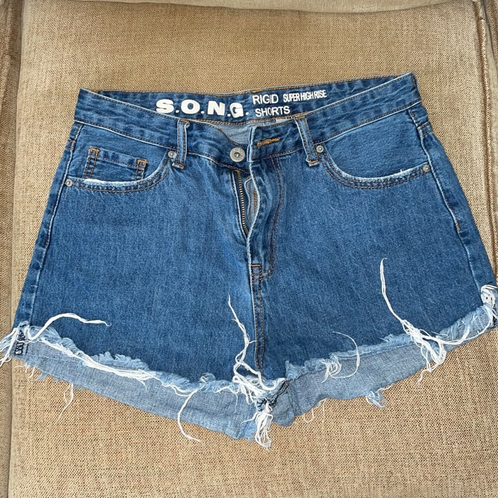 High waisted jean shorts